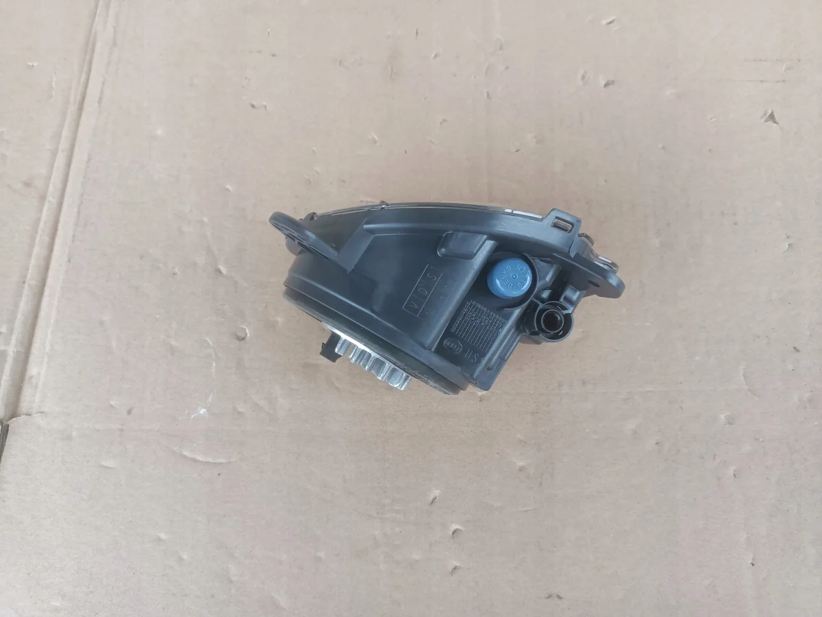 Phare antibrouillard avant Seat Tarraco 5FJ941701 image 7
