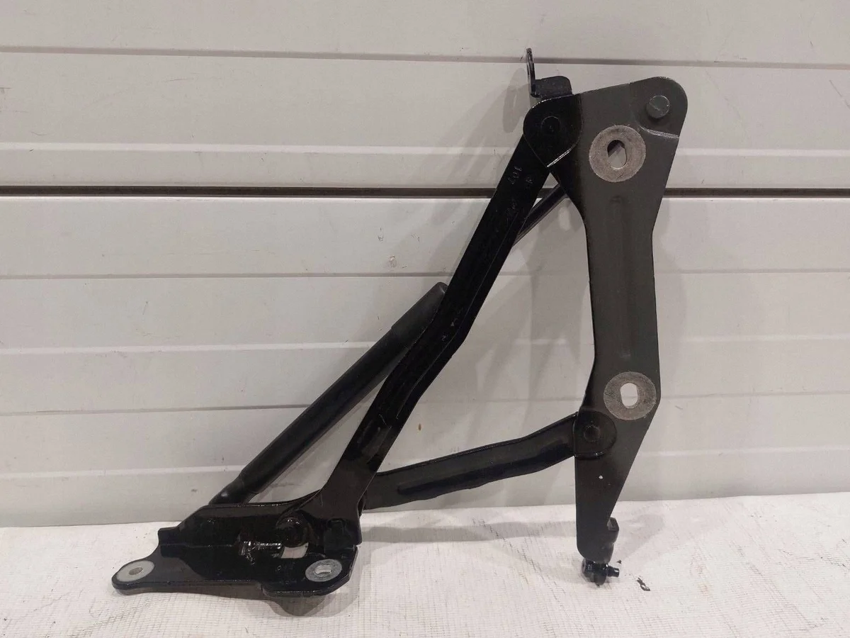 Ford Mustang VI Trunk Hinge Right Used FR3Z6342700A