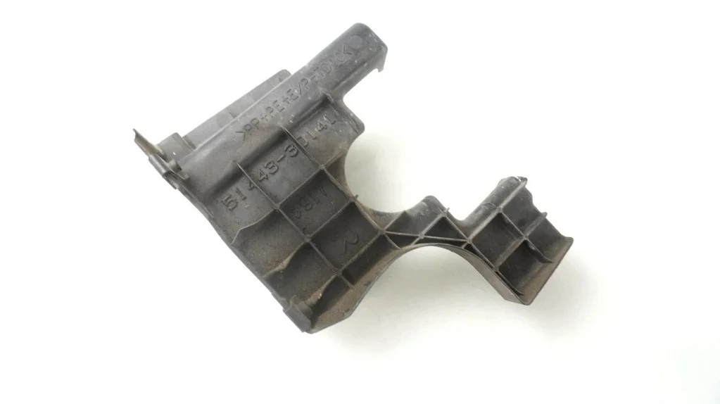 LEXUS IS III 300H CONDUCTO AIRE DCHO OEM