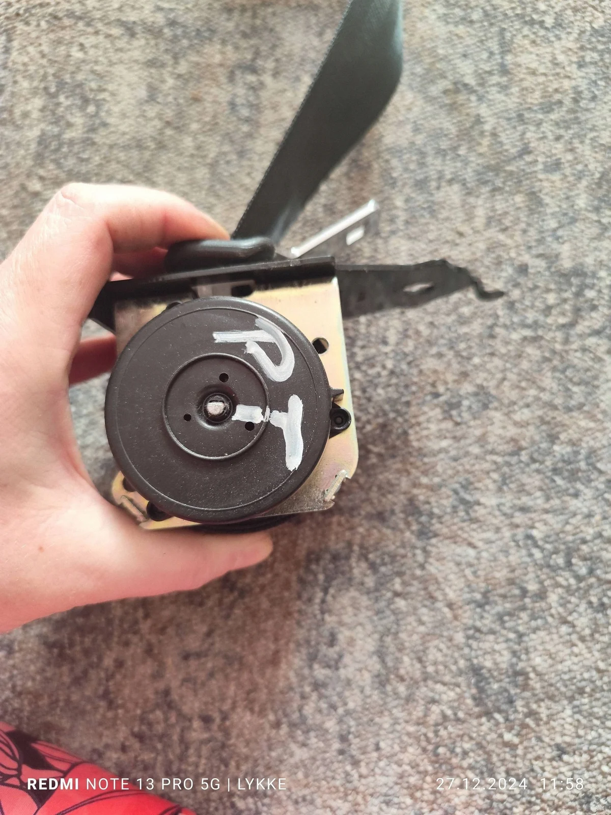 Cinturón Seguridad Trasero Nissan Qashqai image 6