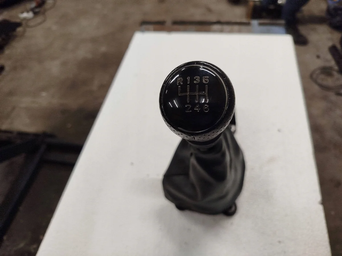 Schalthebel Nissan Qashqai 24465793