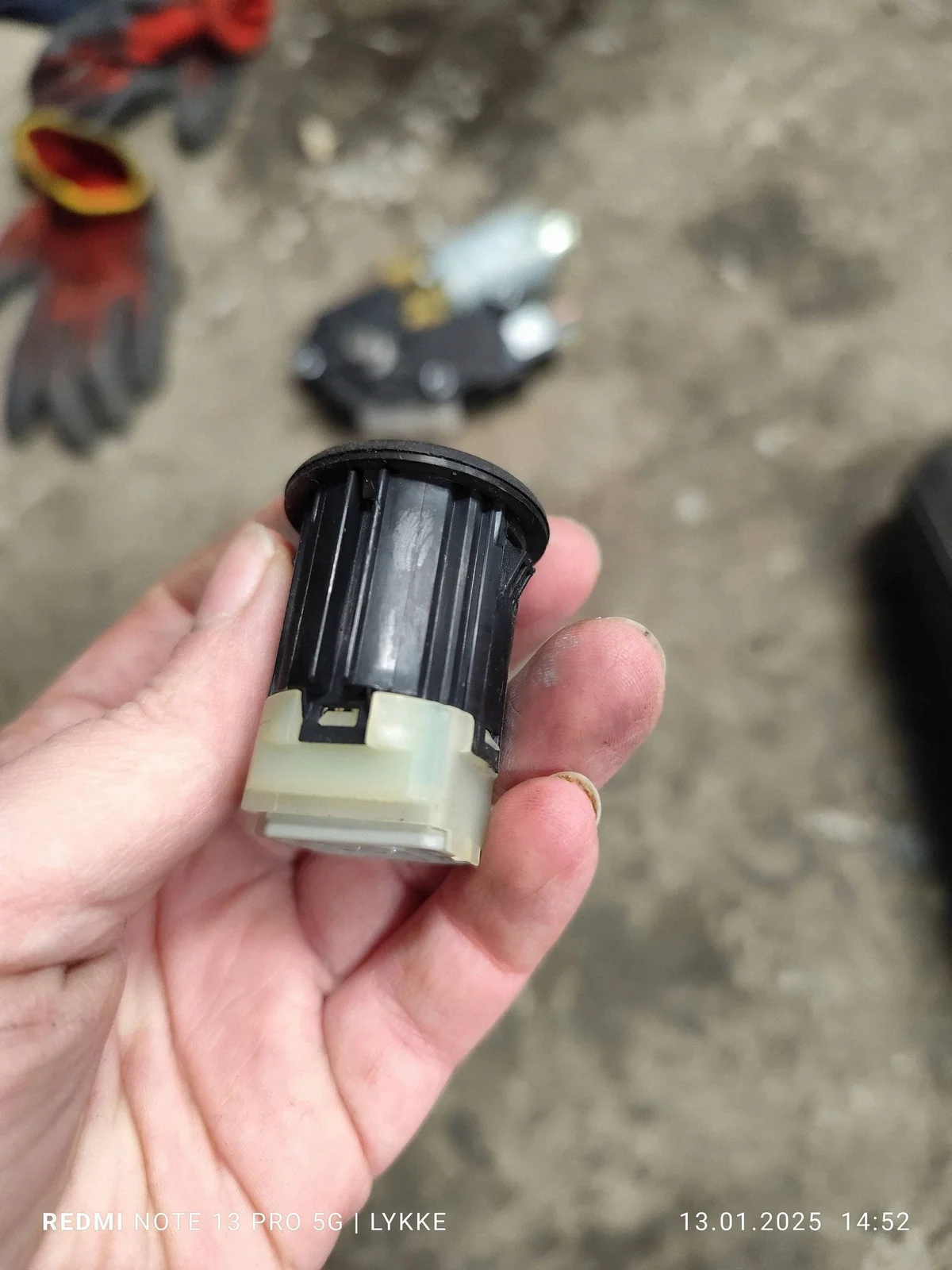 USB-Buchse Nissan Qashqai PA6GF15 image 4