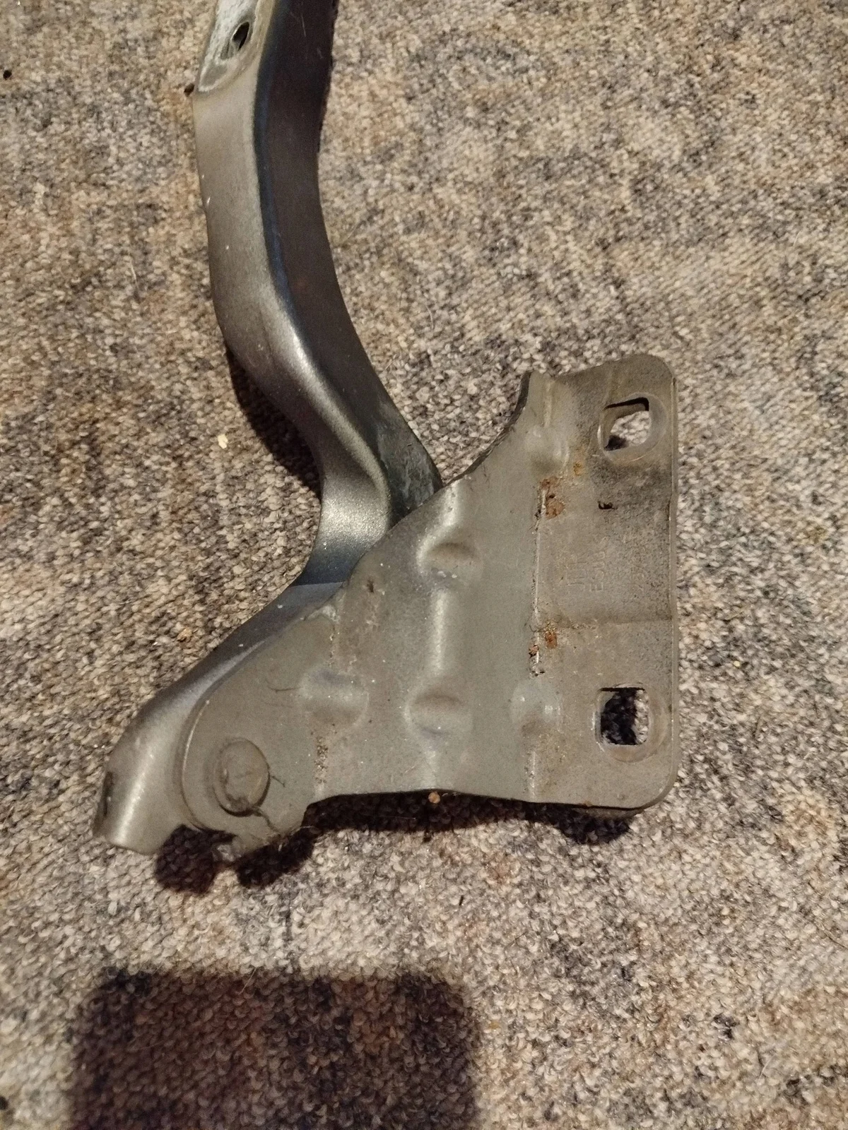 Cerniere cofano Nissan Qashqai 28X18
