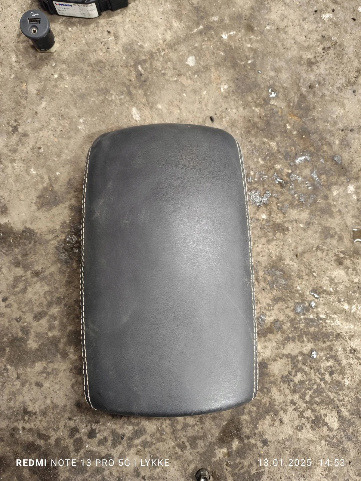 Accoudoir console Nissan Qashqai 8692050A10