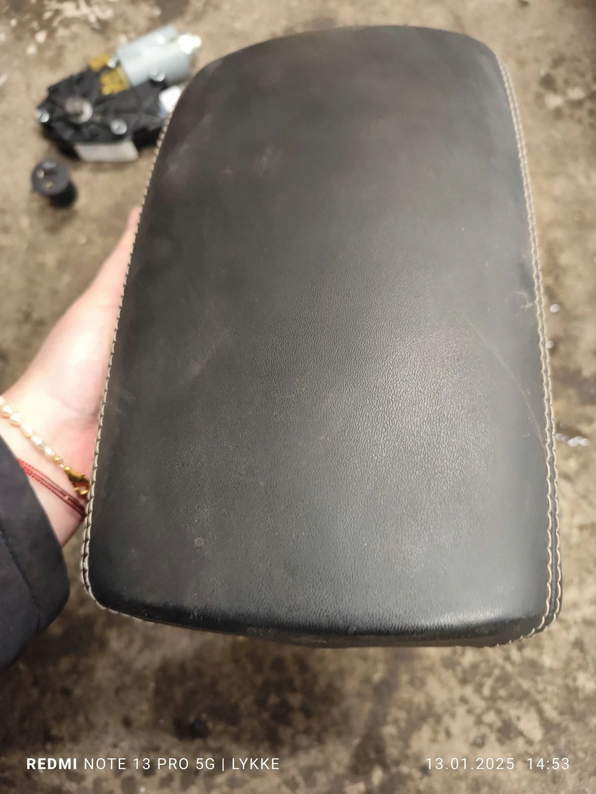 Accoudoir console Nissan Qashqai 8692050A10 image 5