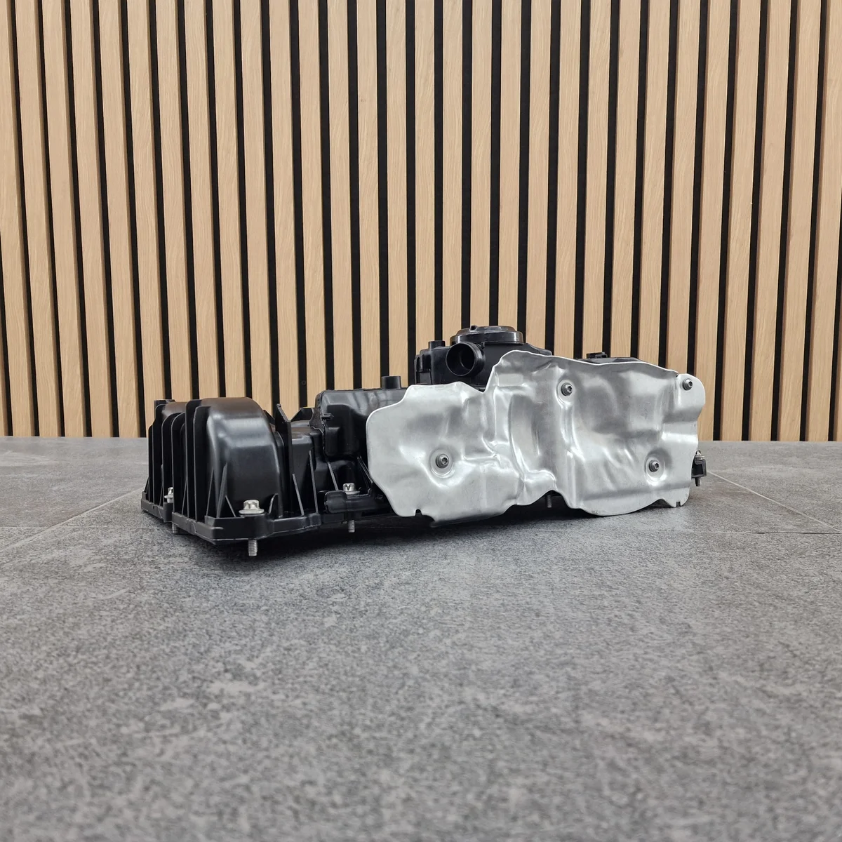 Ventildeckel Mercedes 2.0 CDI OM654 A6540107612 image 5