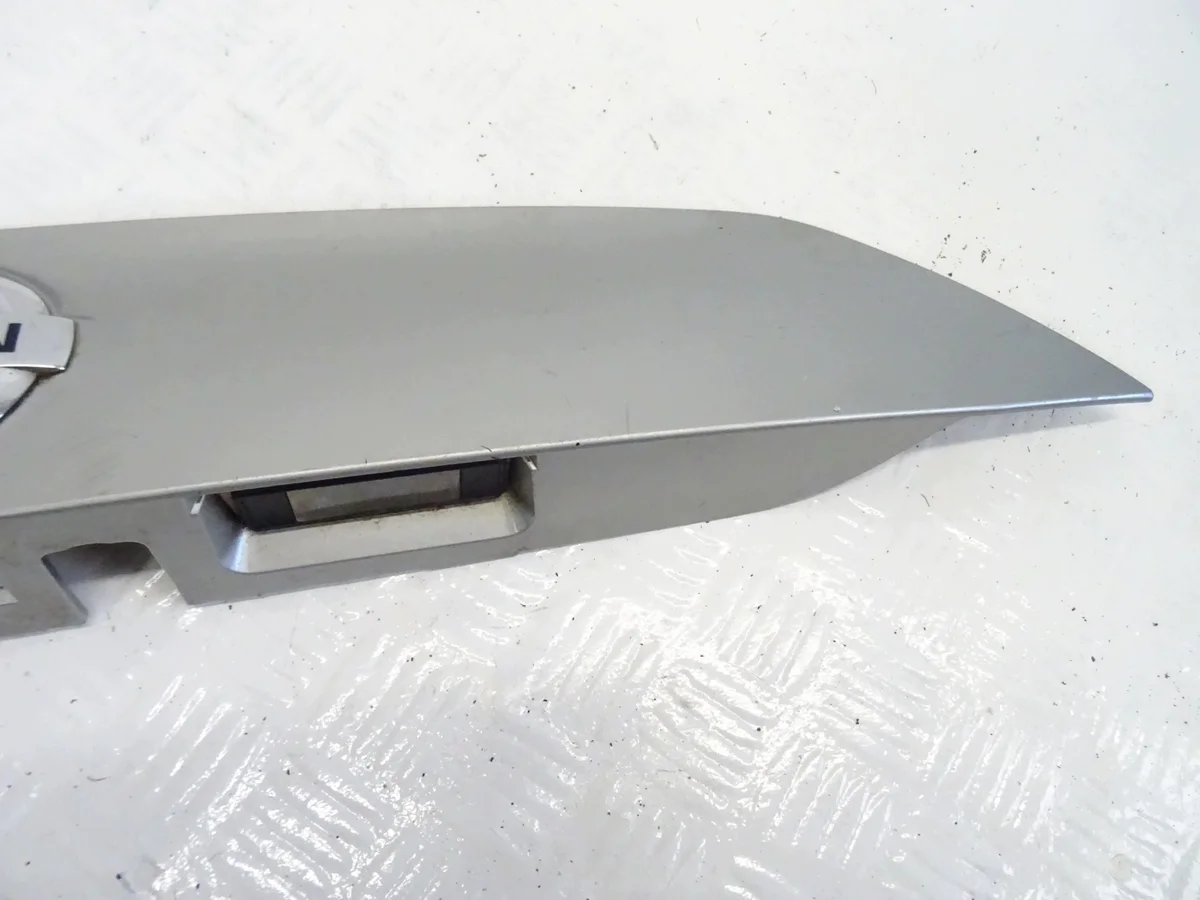 Blende Heckklappe Nissan Qashqai J11 gebraucht image 4