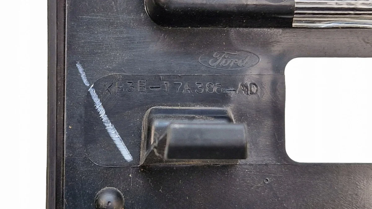 Cadre Plaque Immat Ford Ranger Occasion KB3B17A386 image 5
