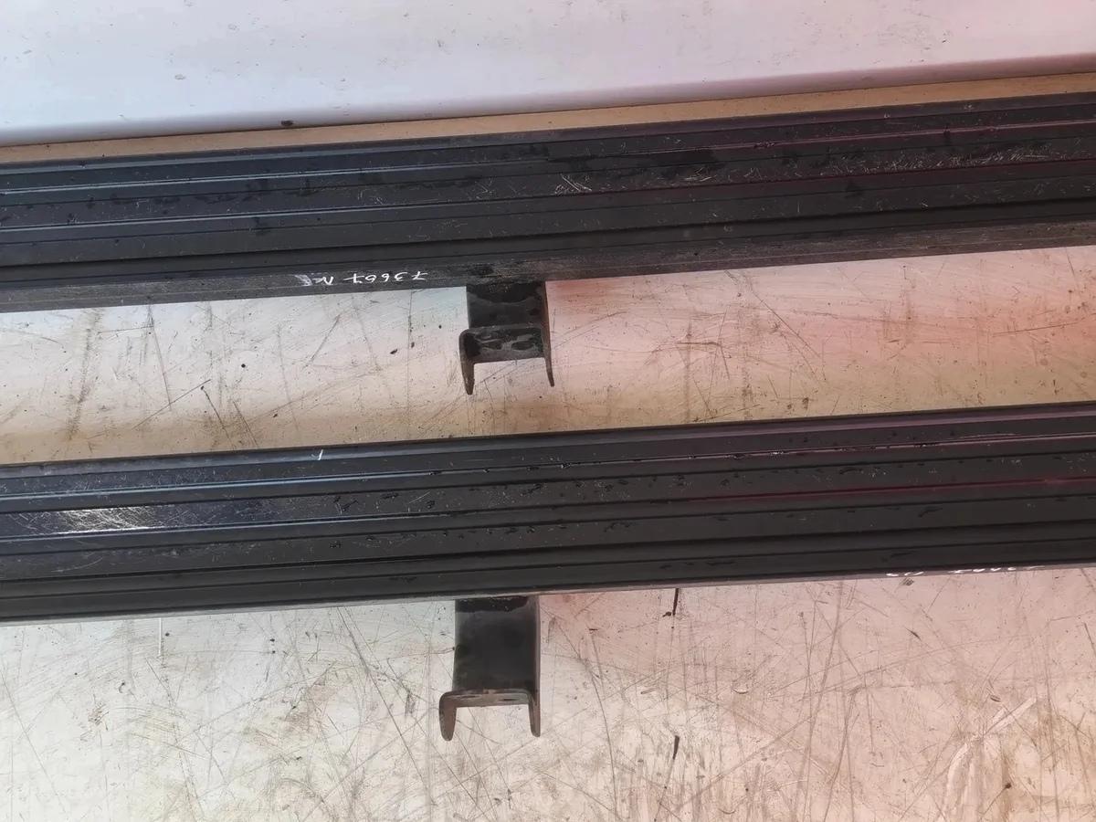 Nissan Navara Kit Cinghie Usato 2021 image 5