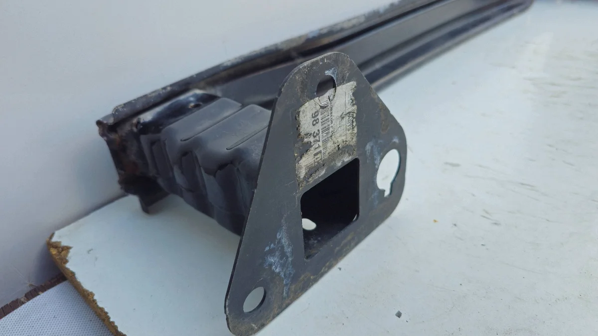 Träger Stoßstange Hinten Opel Corsa F 2019+ image 8