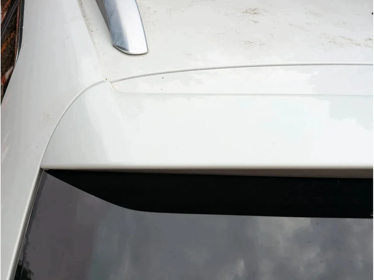 VW Touareg Spoiler Achterklep 7P LC9A Gebruikt image 3