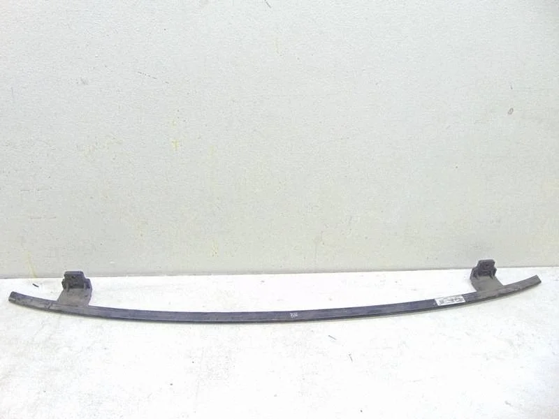 Etupuskurin palkki KIA Xceed 86571J7000