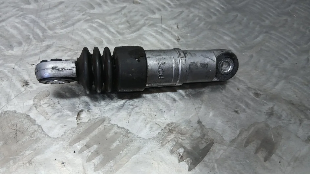 Hihnankiristin VW Passat B5 FL 1.9TDI Käytetty
