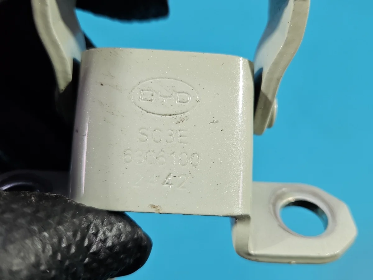 Used BYD ATTO 2 Rear Tailgate Hinge image 5