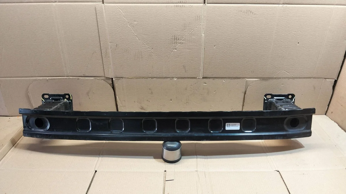 Viga parachoques trasero Mercedes B W247 A2476109201 image 3