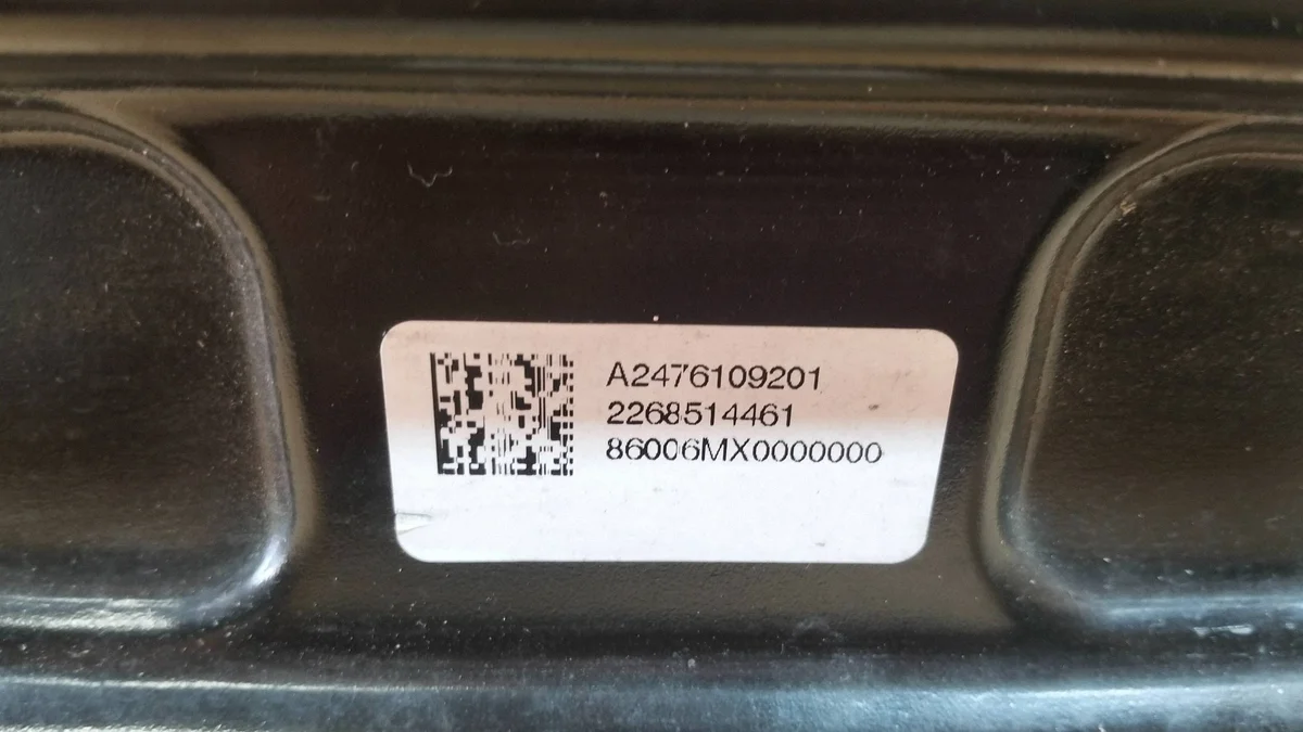Viga parachoques trasero Mercedes B W247 A2476109201 image 4