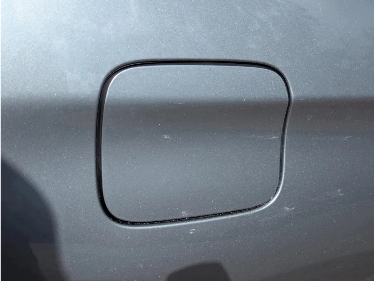 BMW X1 E84 A52 sportello serbatoio usato