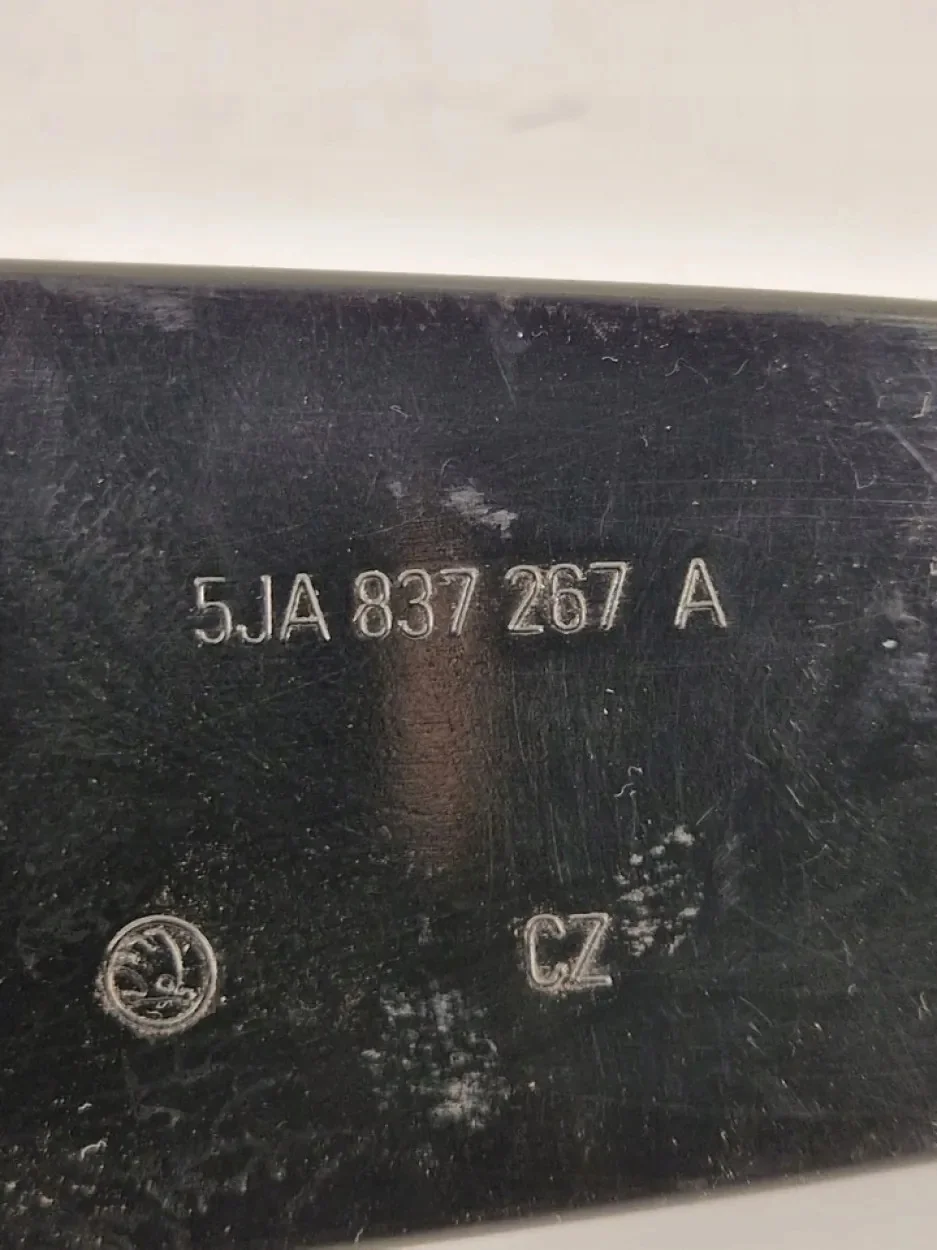 Skoda 5JA837249 rajoitin ovi image 3