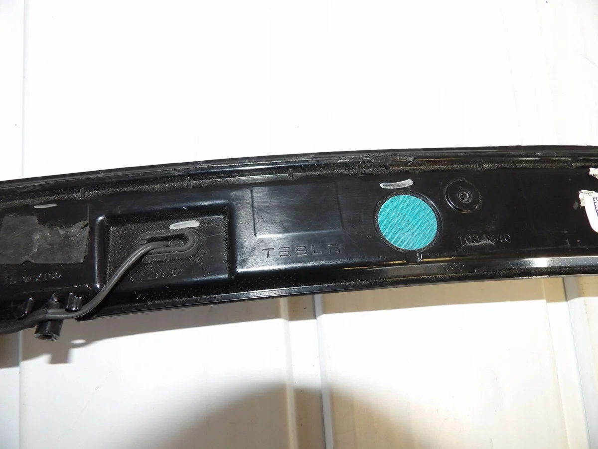 Tesla X Spoiler Clapa Trasera 1034340-00-D image 6