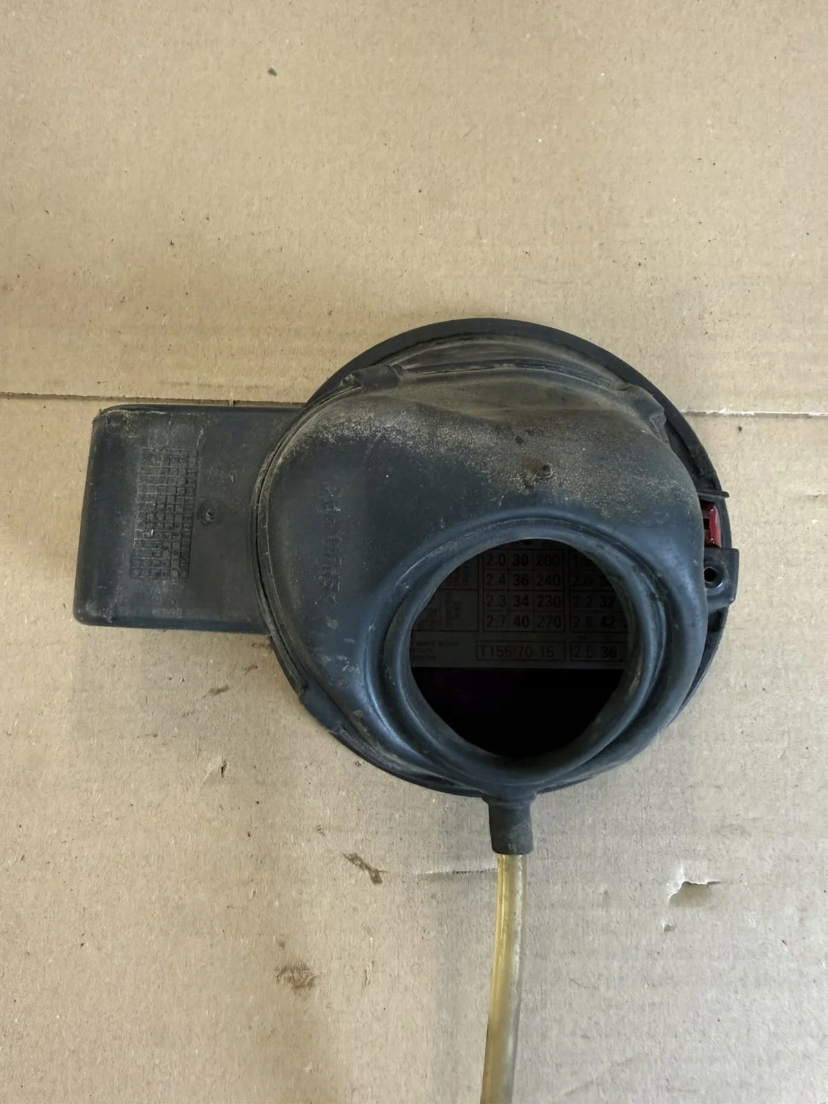 Sportello Carburante Mitsubishi Lancer VIII Usato