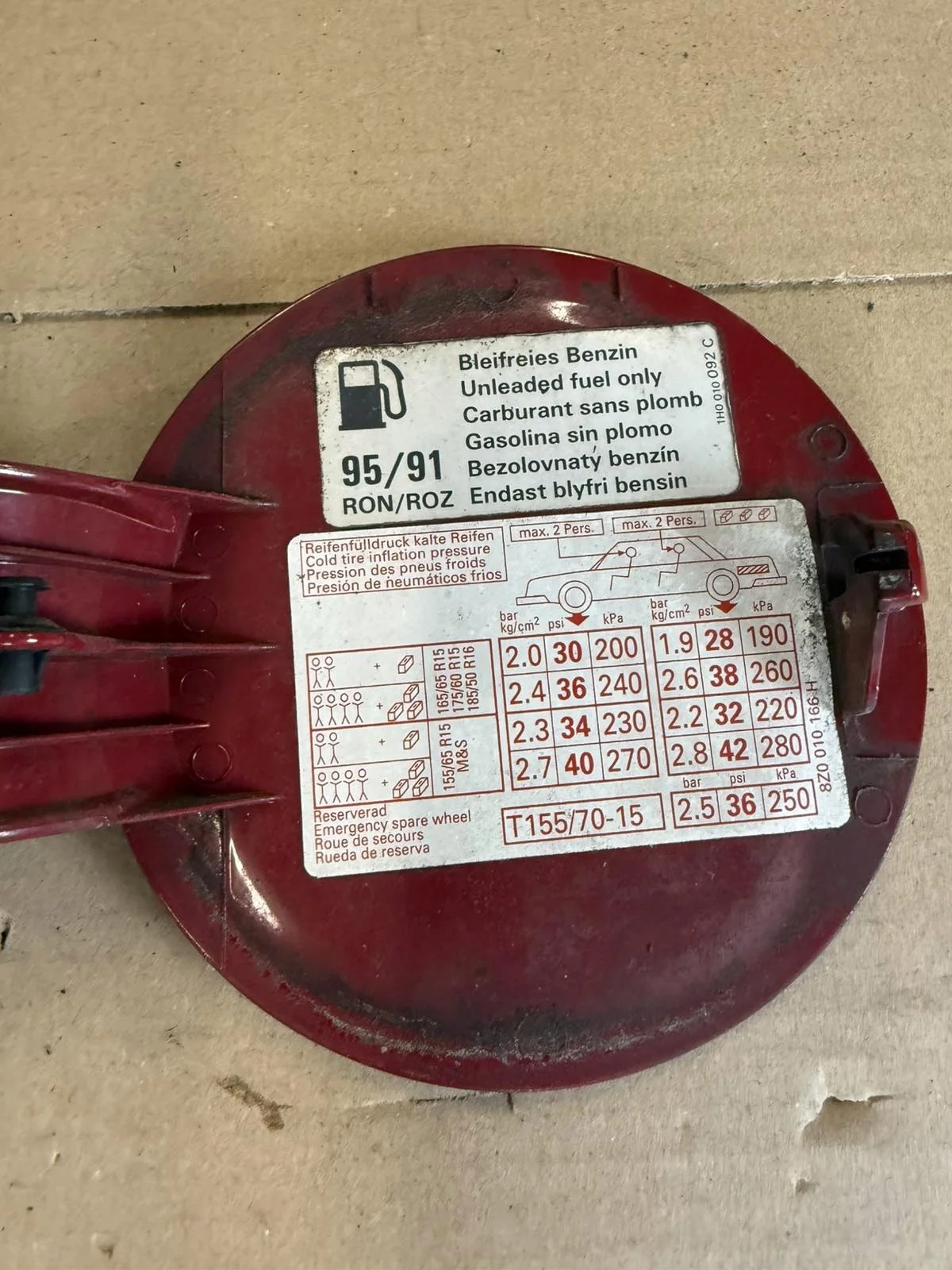 Klappe Tankdeckel Mitsubishi Lancer VIII 13R image 3