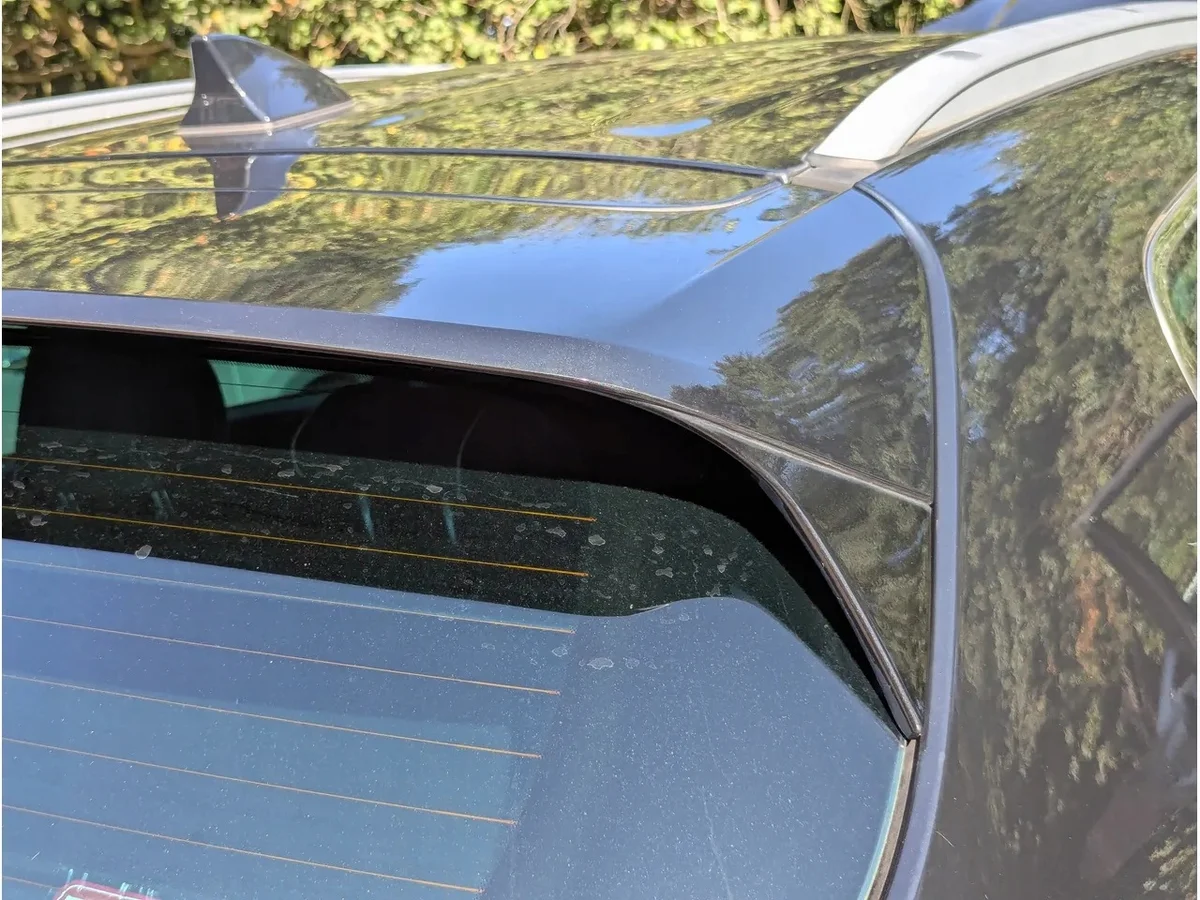 Spoiler Kia Sportage MK4 QL usato image 9