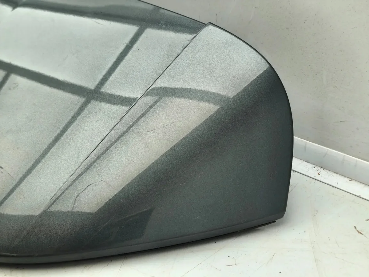 Audi Q5 Spoiler Bagageiro 2019 Usado OEM image 8