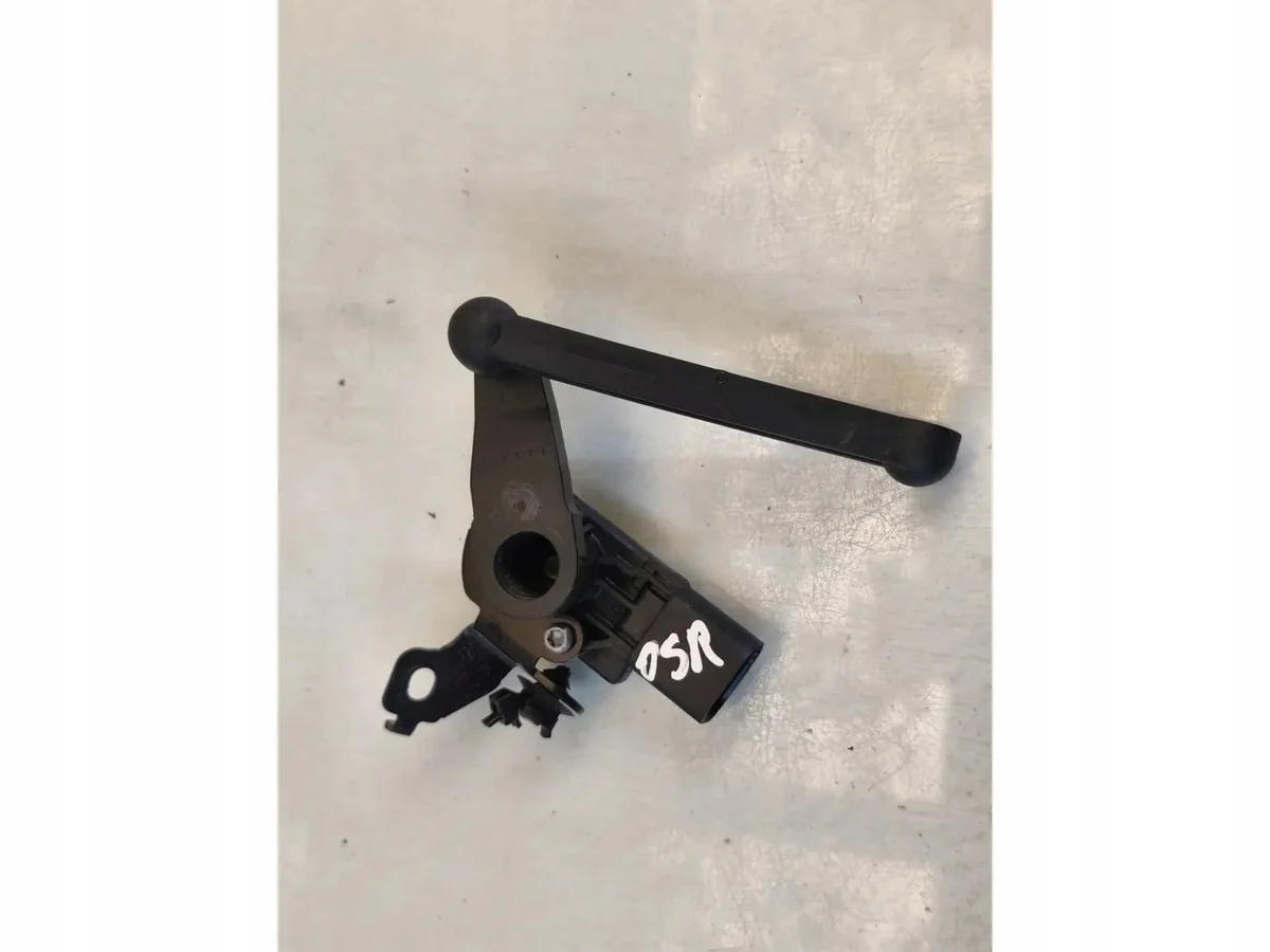 Audi e-Tron GT Rear Level Sensor 9J1616572AA image 4