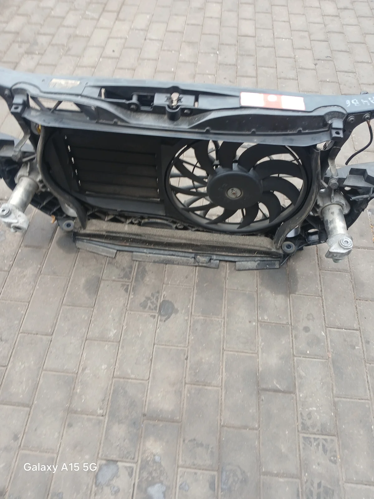 Travesaño delantero Audi A4 B6 usado image 3