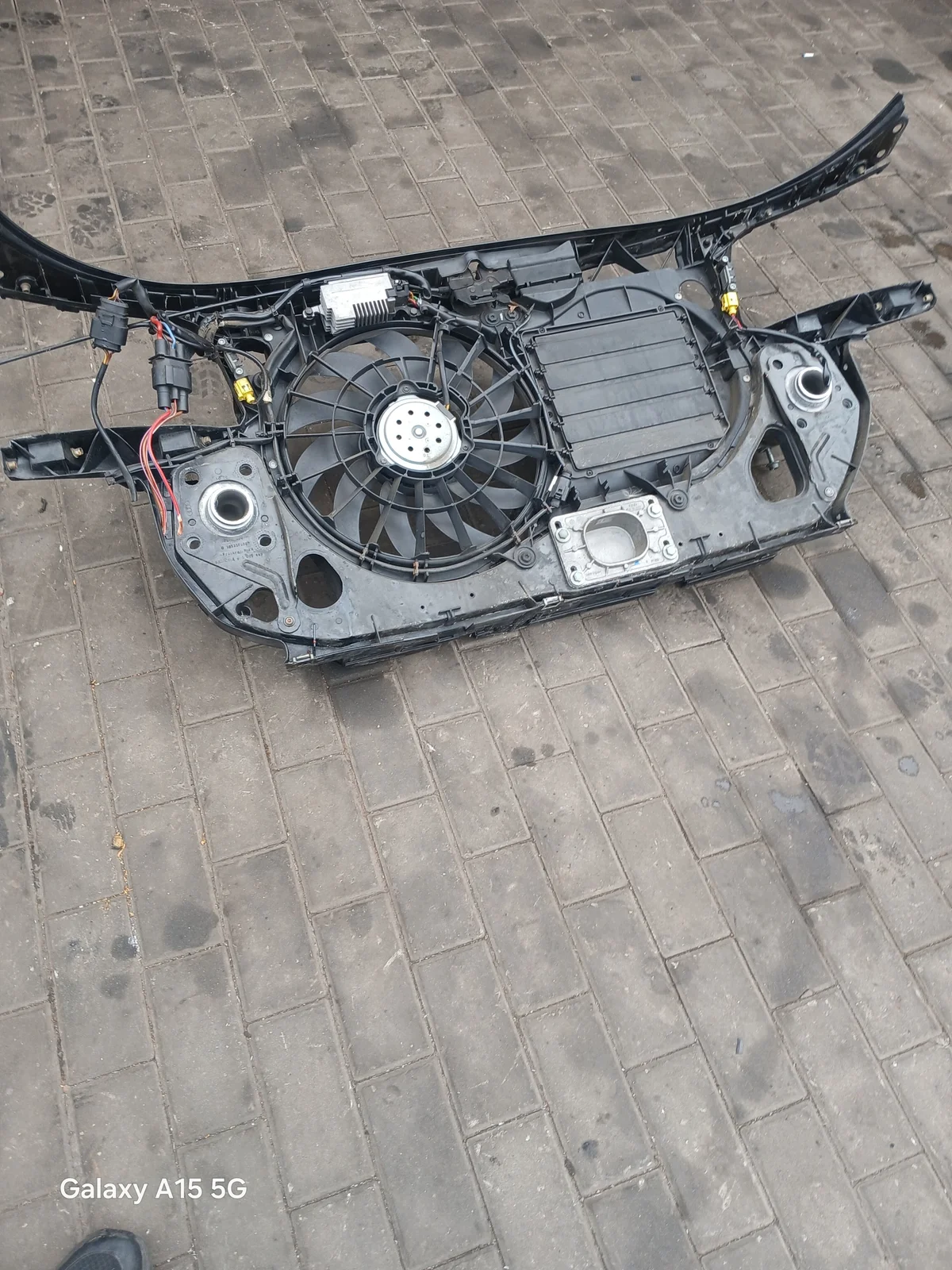 Travesaño delantero Audi A4 B6 usado image 6