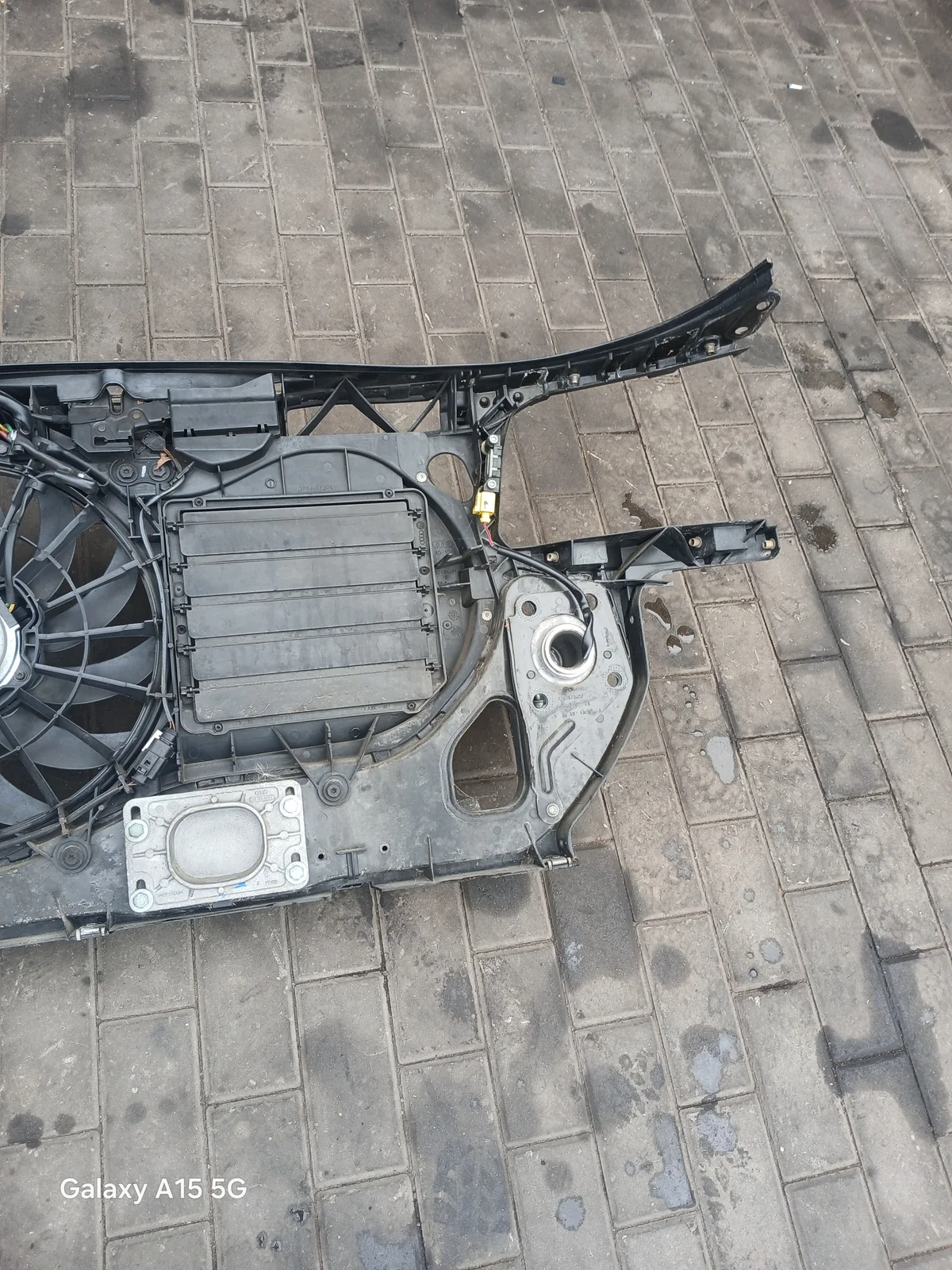 Travesaño delantero Audi A4 B6 usado image 8