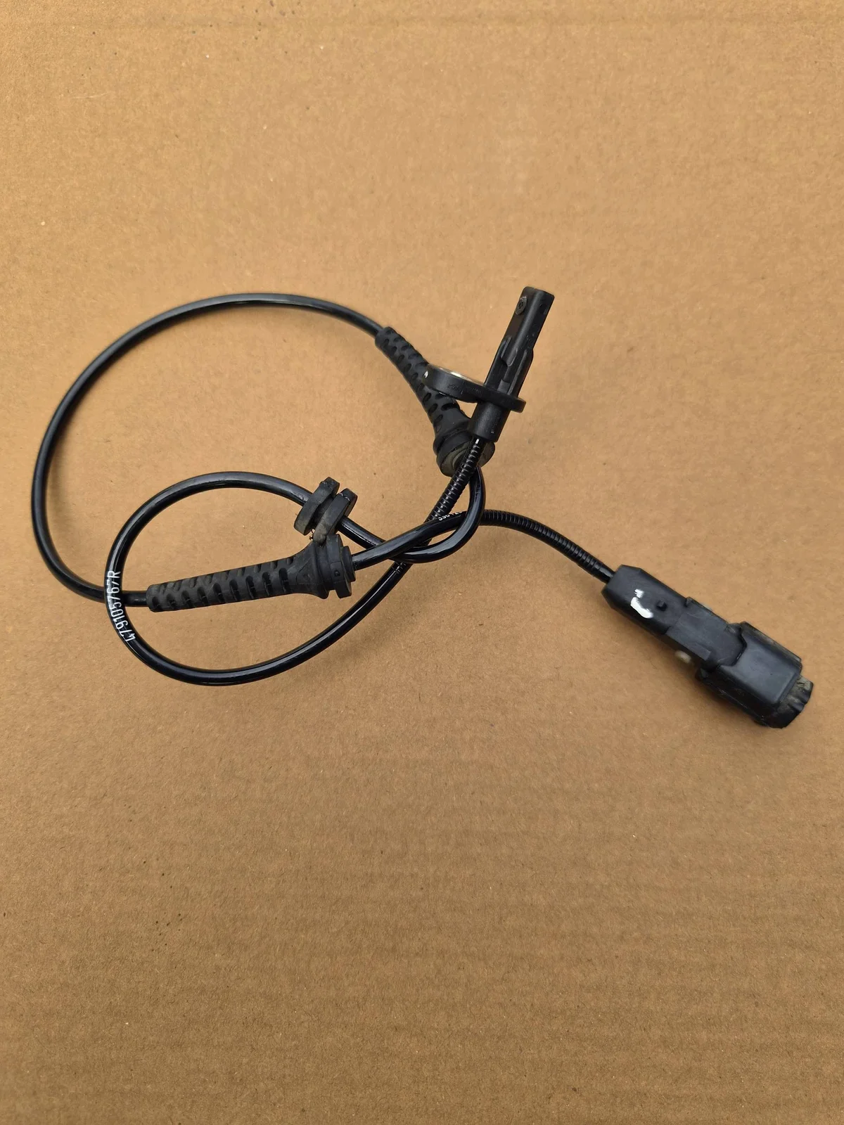 ABS Sensor Rechts Vorne Renault Arkana image 3