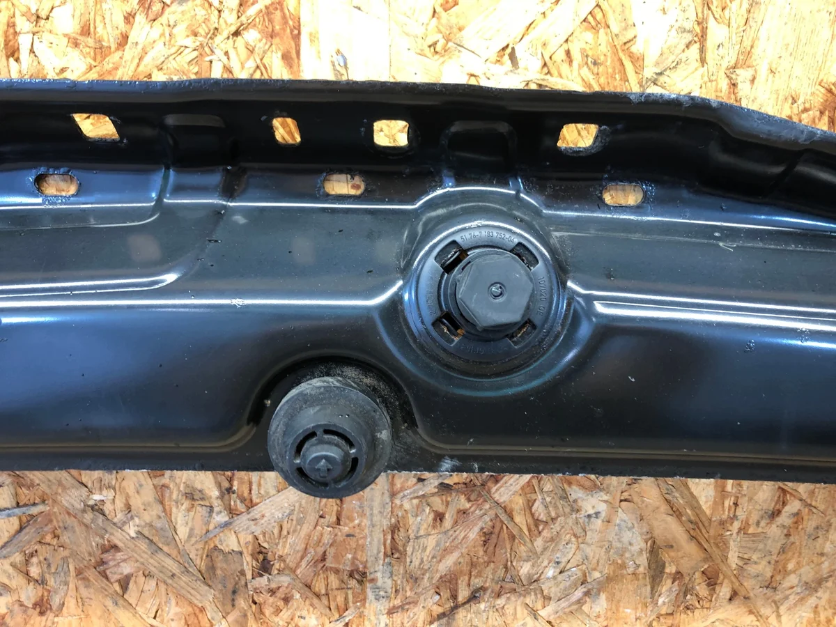Frontverstärkung BMW F20 F21 F22 F23 F30 F31 F32 F36 image 4