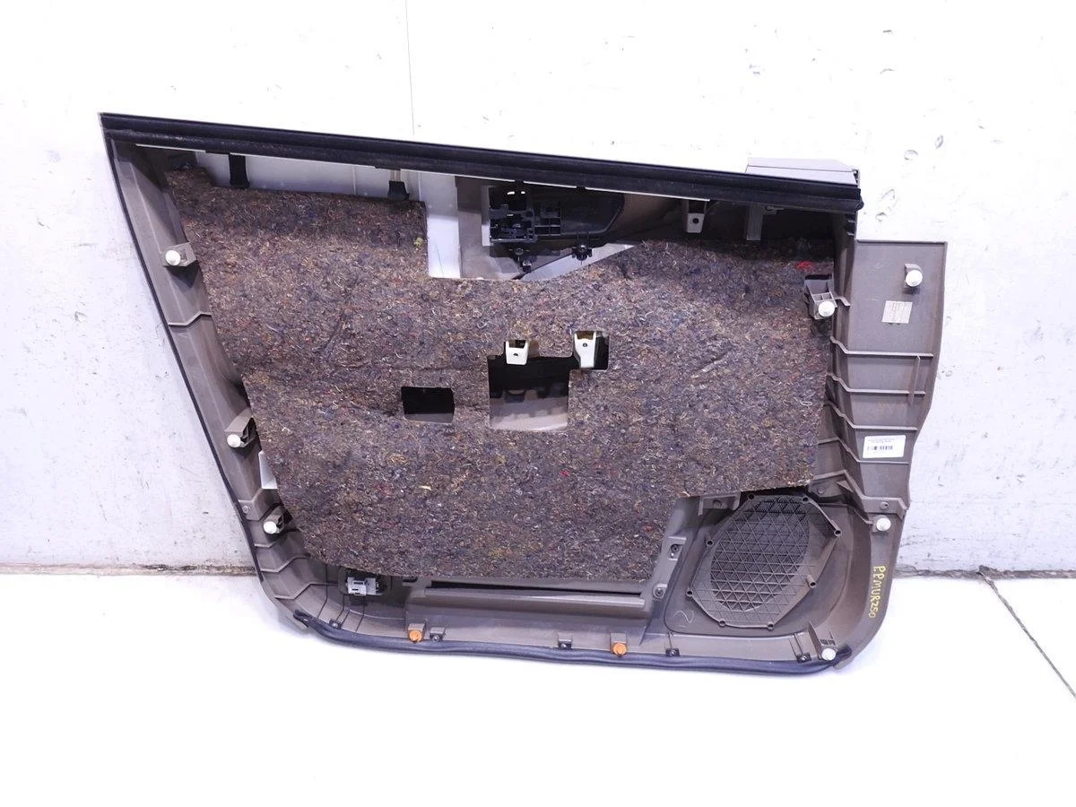 Nissan Murano Z50 dörrklädsel höger fram image 3