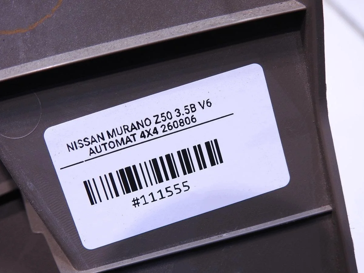 Nissan Murano Z50 dörrklädsel höger fram image 4