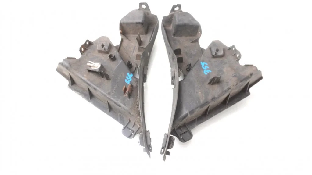 Luftintag Lexus IS 300H 52822-53010