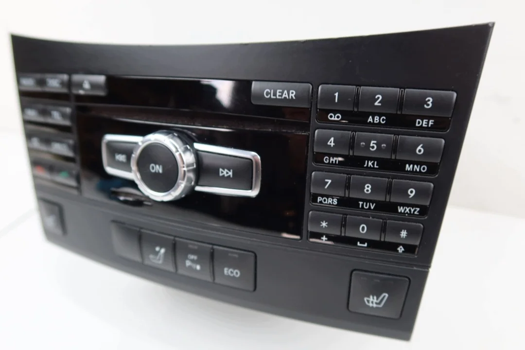 Mercedes W212 LIFT Comand Radio Navigation 2129005518 image 4