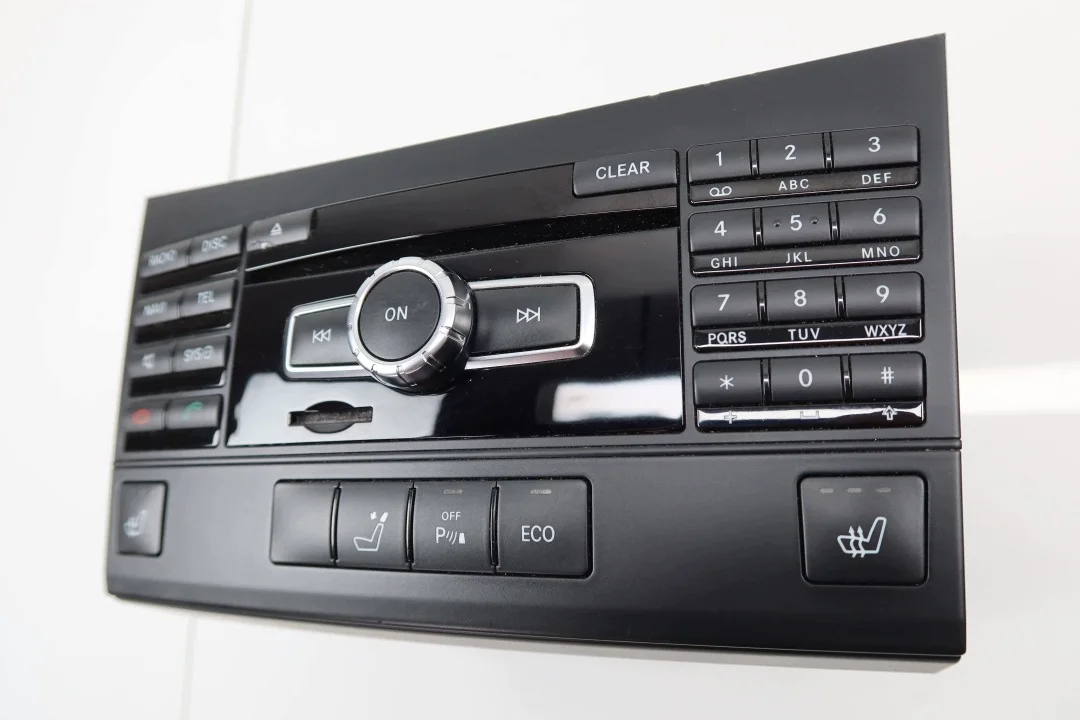 Mercedes W212 LIFT Comand Radio Navigation 2129005518 image 8
