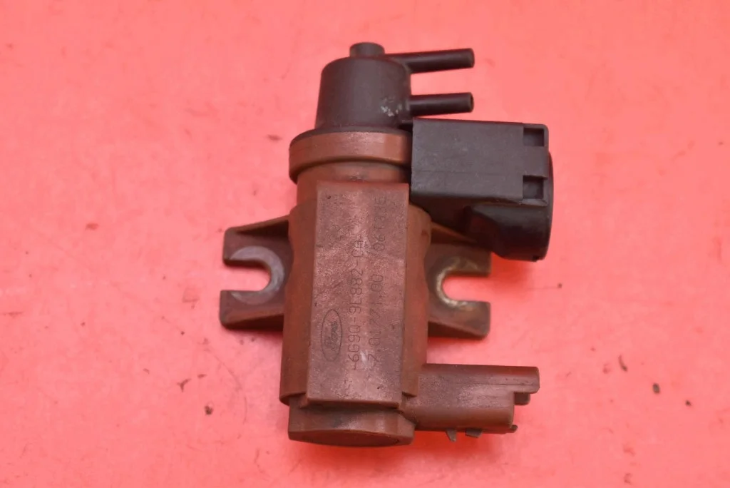 Volvo Unterdruckventil 6G9Q-9E882-CA S40 II V50