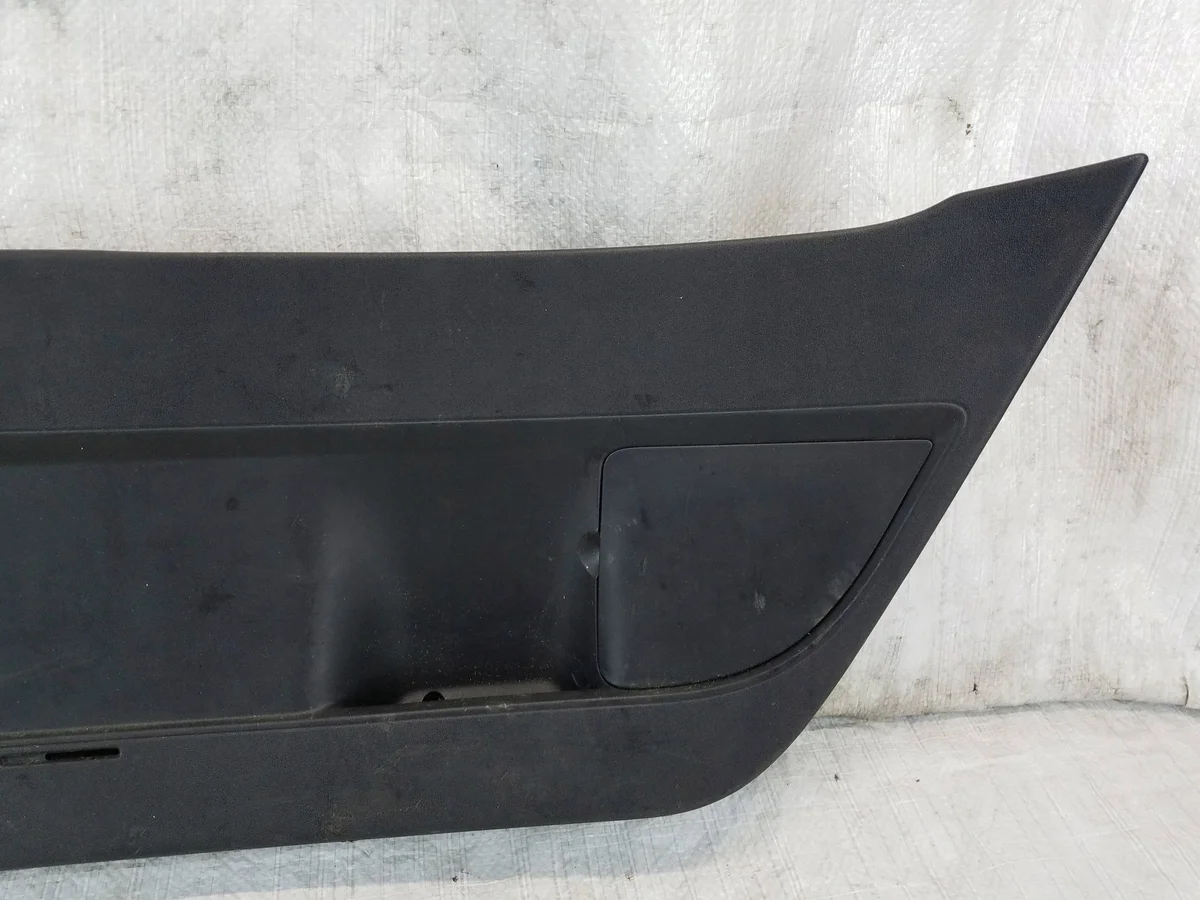 Cache hayon SEAT LEON II 1P9867601 image 4