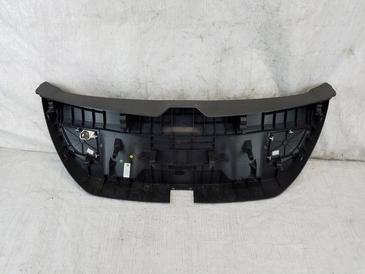 Cache hayon SEAT LEON II 1P9867601 image 5