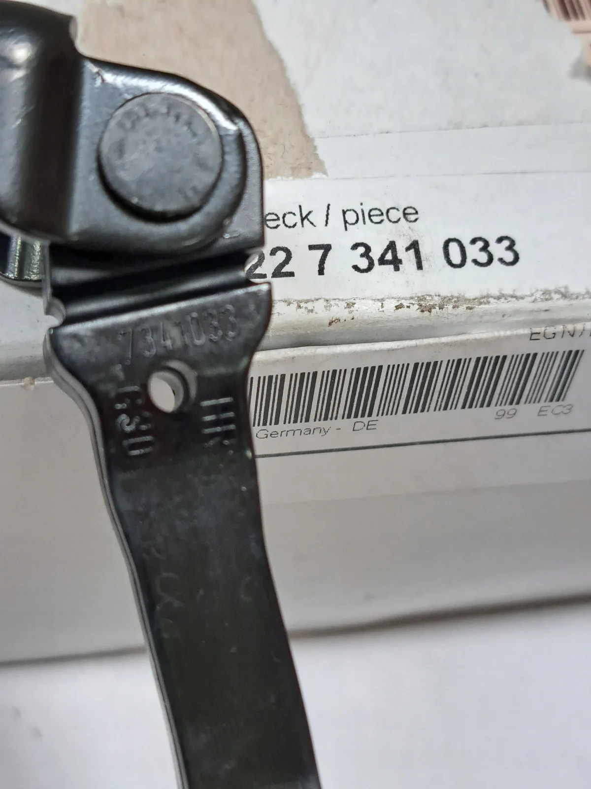 BMW G30 G31 F90 Türbegrenzer Hinten Links Rechts image 3
