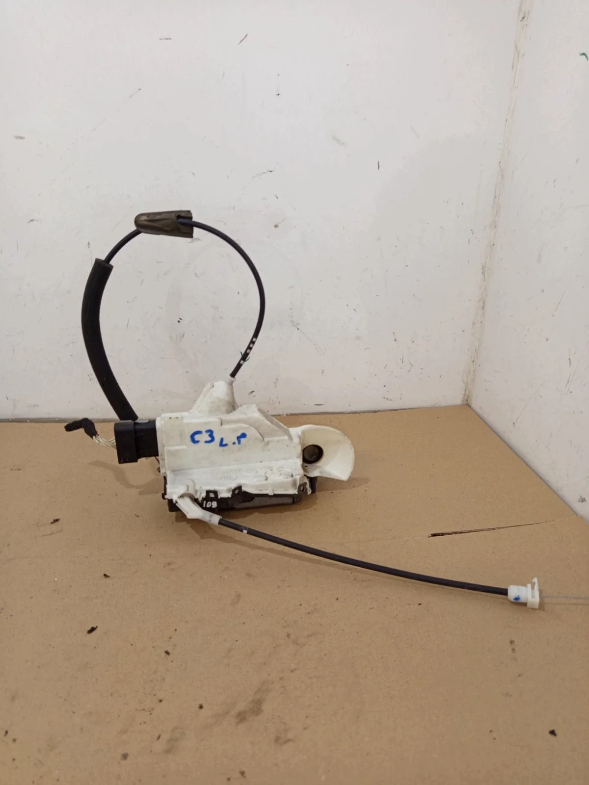 Cerradura Puerta Citroen C3 II 006244