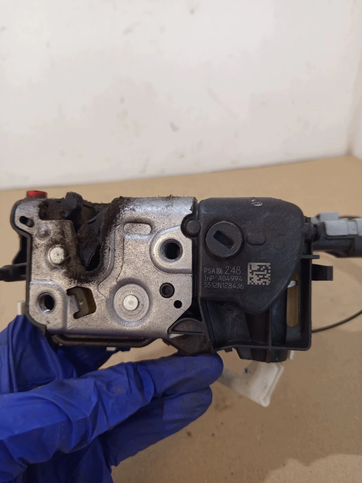 Fechadura Porta Traseira Esquerda Citroen C3 II image 3