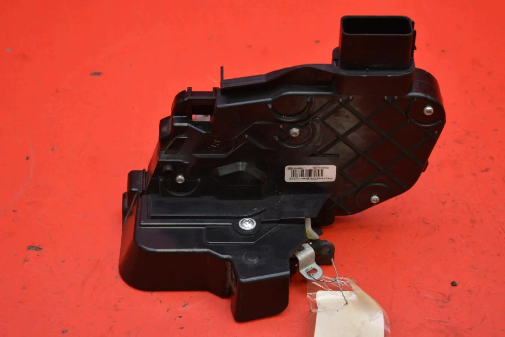 Ovien lukko Volvo S40 V50 C30 oikea etu