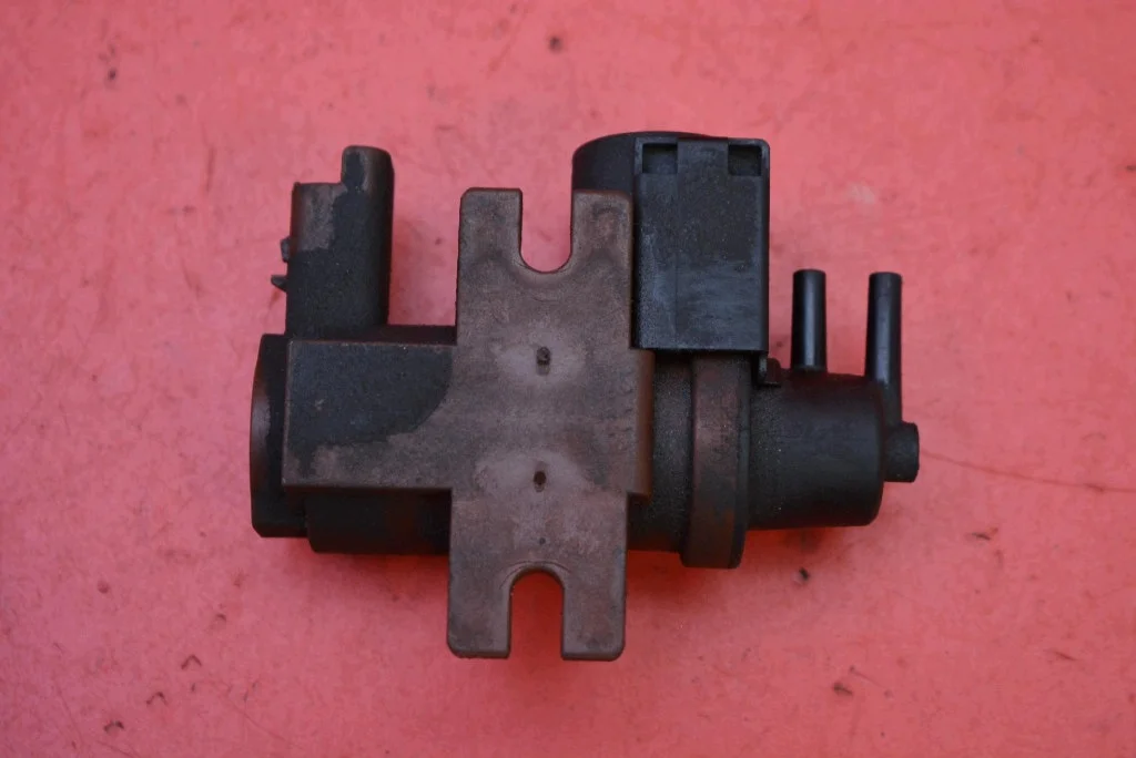 Volvo Unterdruckventil 9654282880 gebraucht image 3