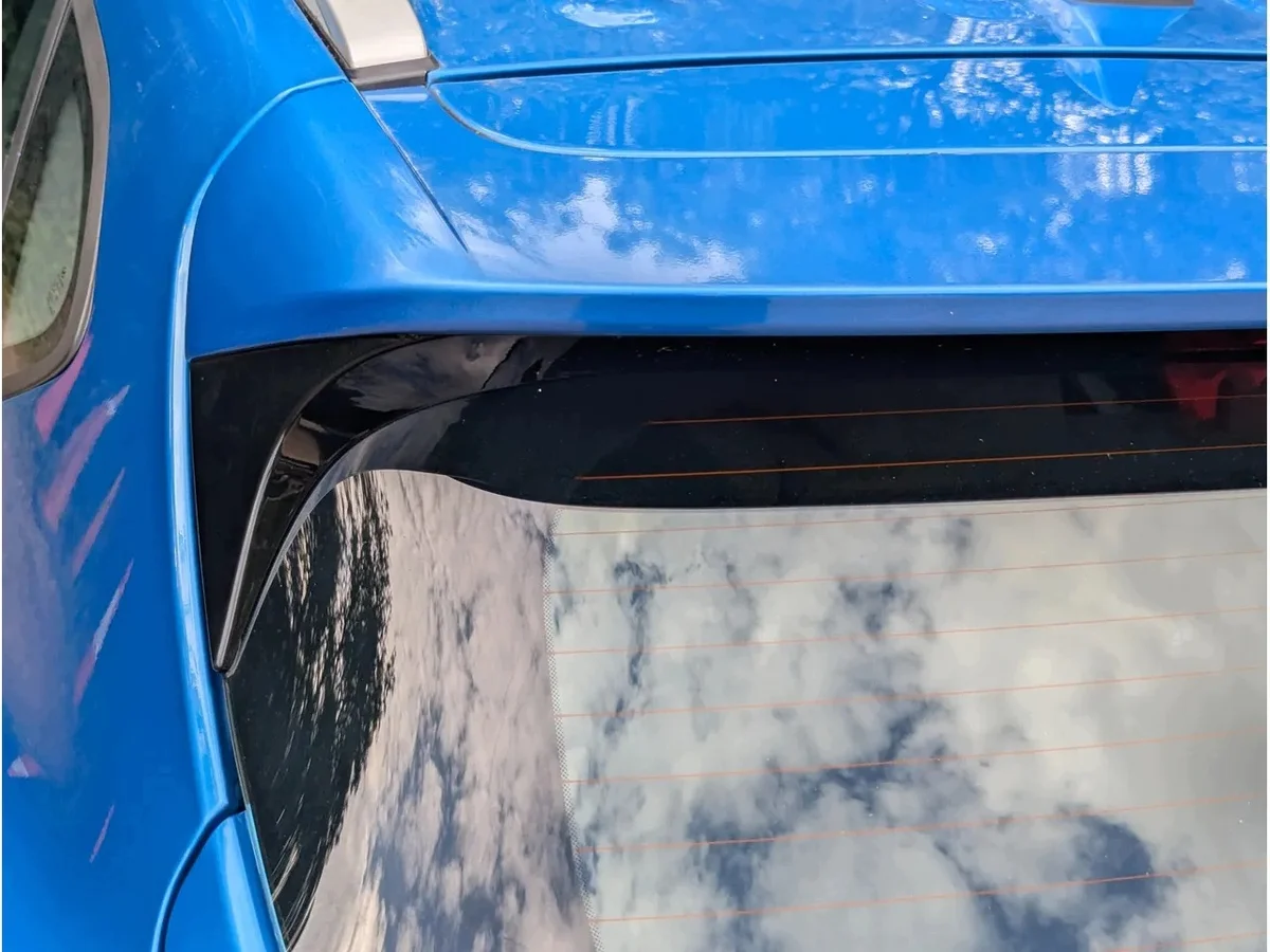 Alerón Maletero Hyundai Tucson 2016 Usado image 3