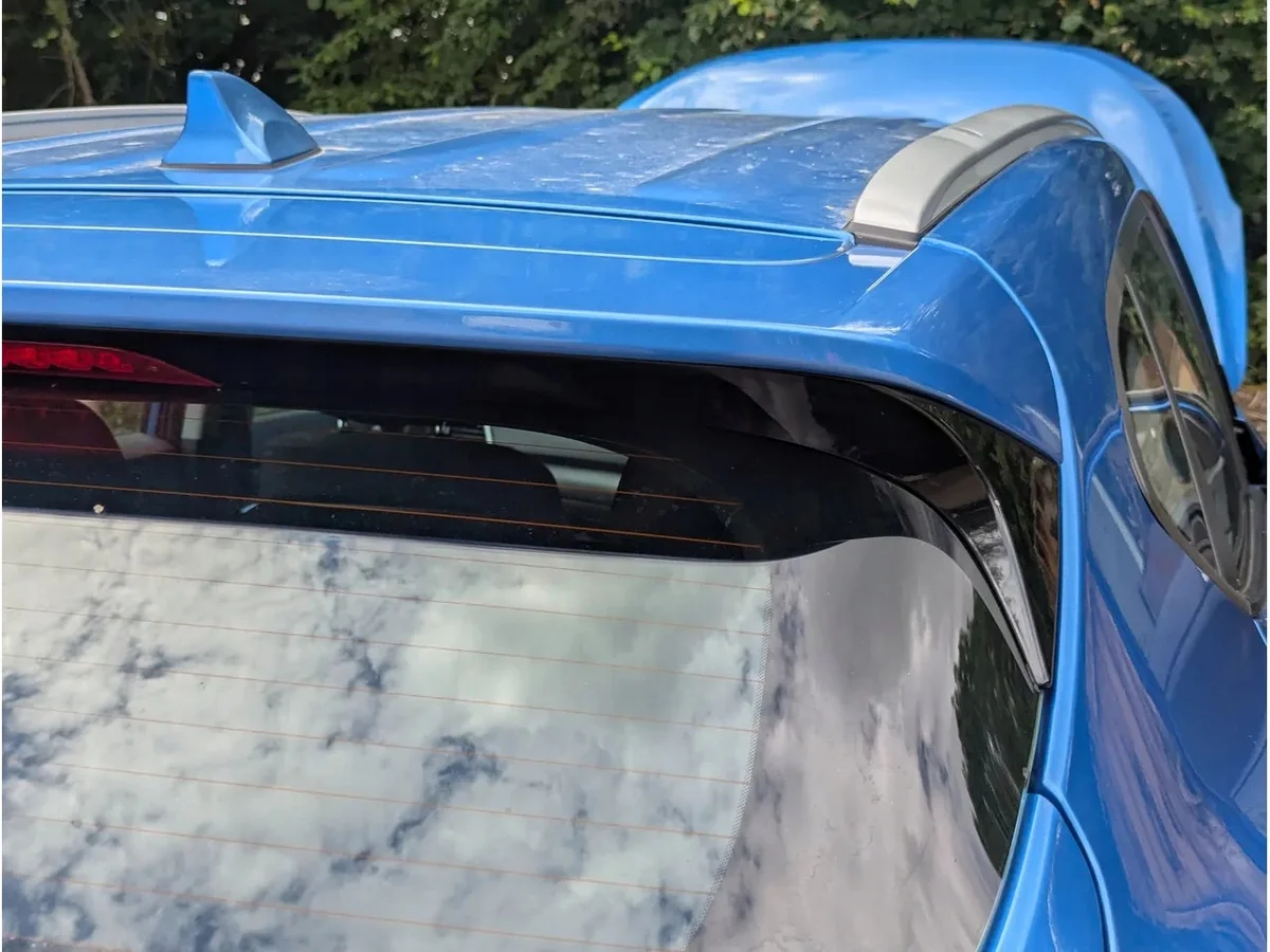 Alerón Maletero Hyundai Tucson 2016 Usado image 8