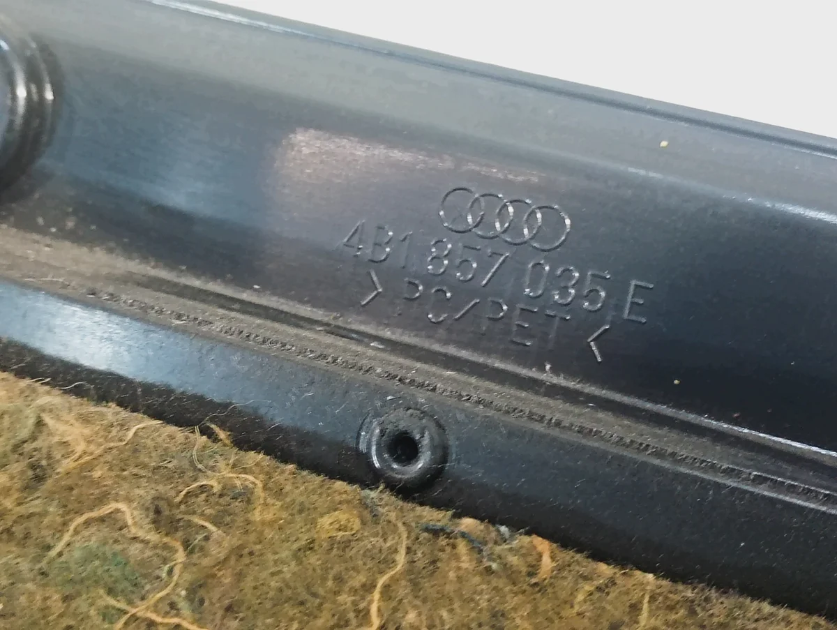 Handschuhfach Audi A6 C5 4B1857035E gebraucht image 5