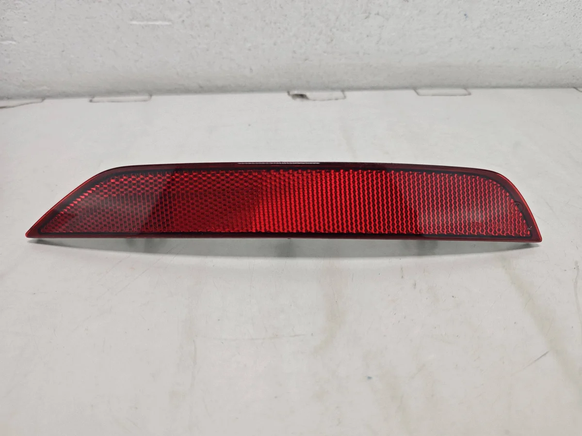 Audi Q2 Bakre Stötfångarreflektor Höger image 3